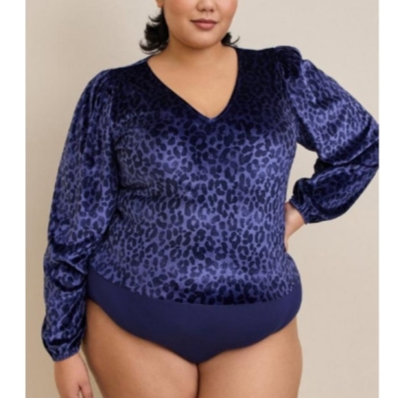 torrid Tops - Torrid Leopard Cheetah Stretch Blue Velvet V-Neck Long Sleeve Bodysuit 2X 3X 4X